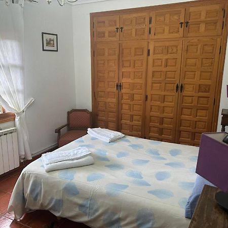 Casa Rural El Cordel La Serrada Екстер'єр фото