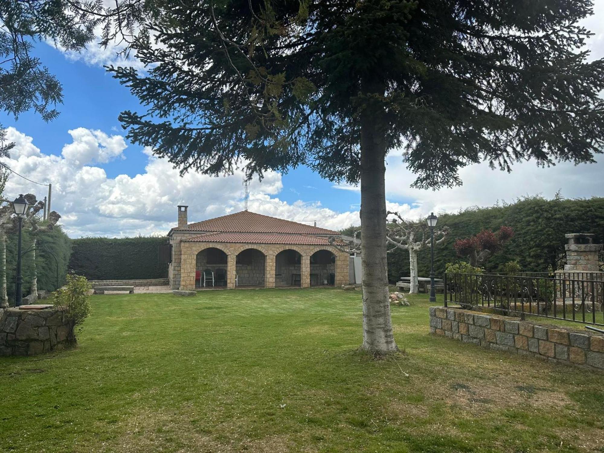 Casa Rural El Cordel La Serrada Екстер'єр фото