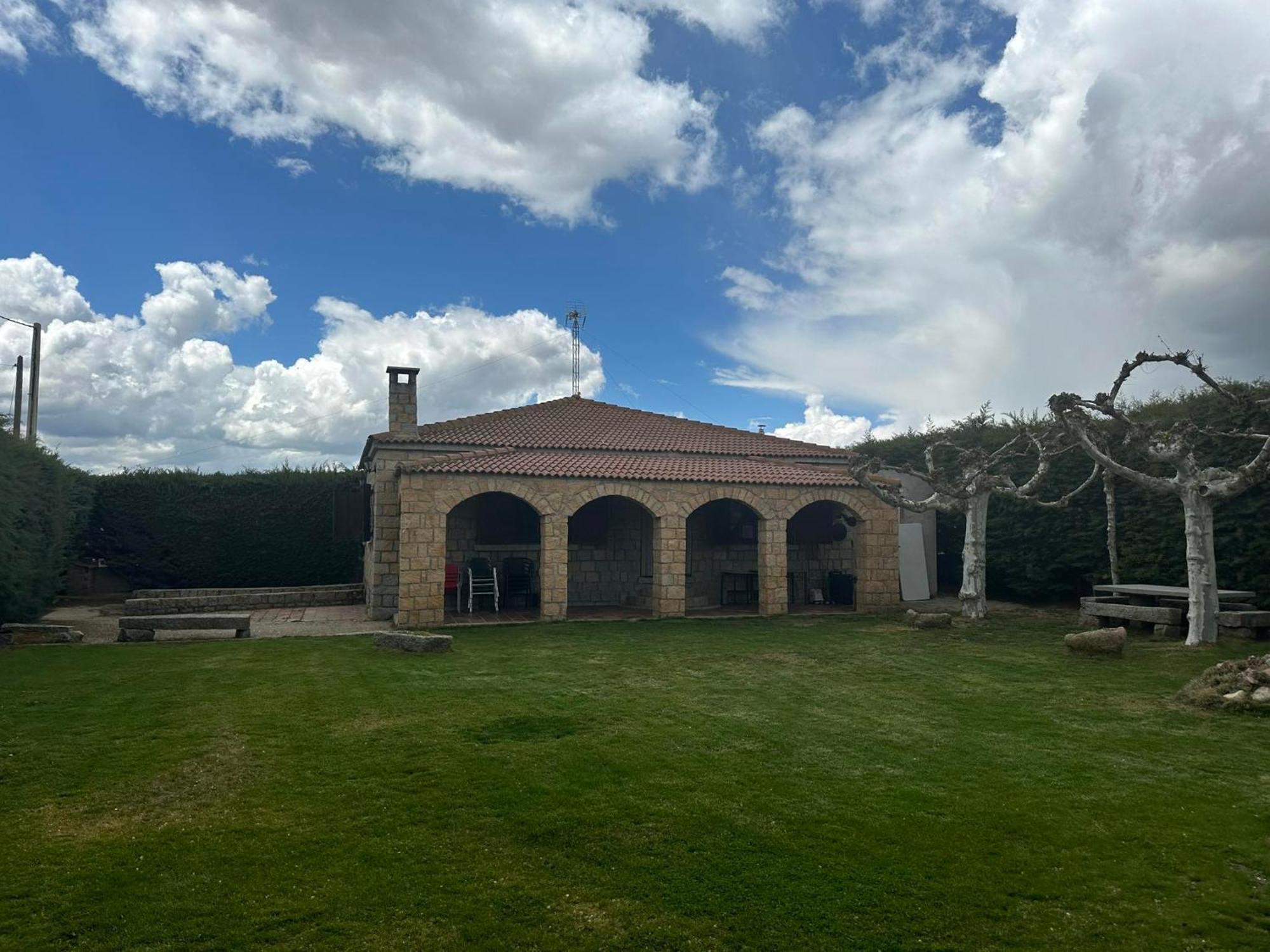 Casa Rural El Cordel La Serrada Екстер'єр фото